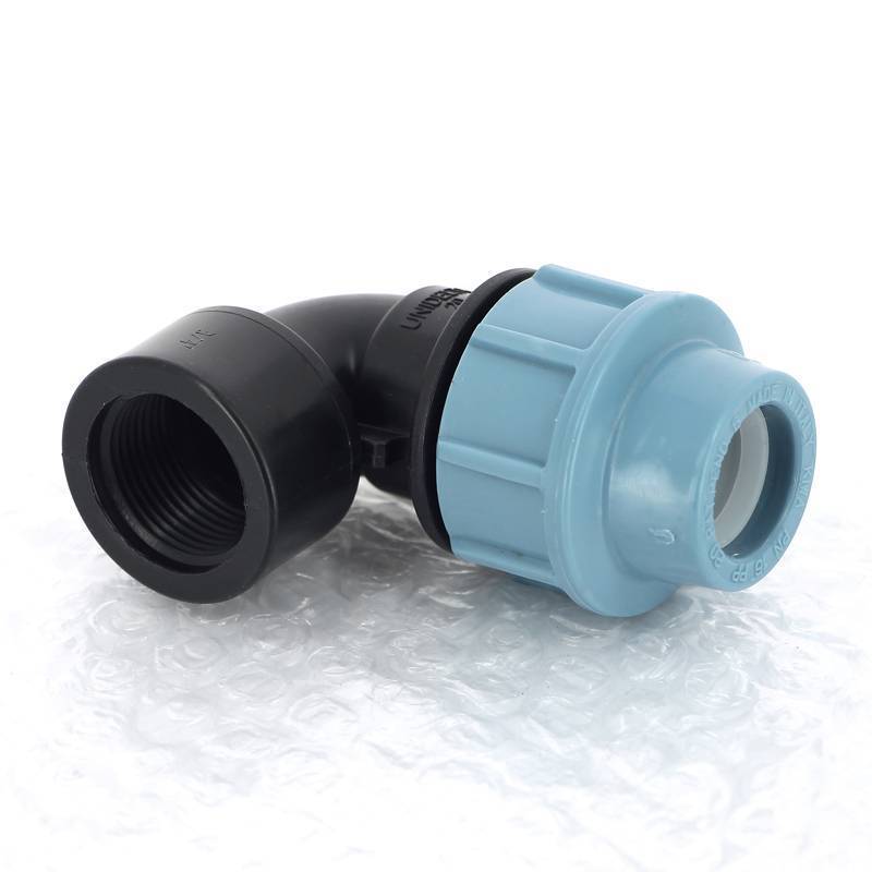 Угольник обжимной Unidelta Deltone 20х3/4 внутренняя резьба для ПНД труб 1009020003