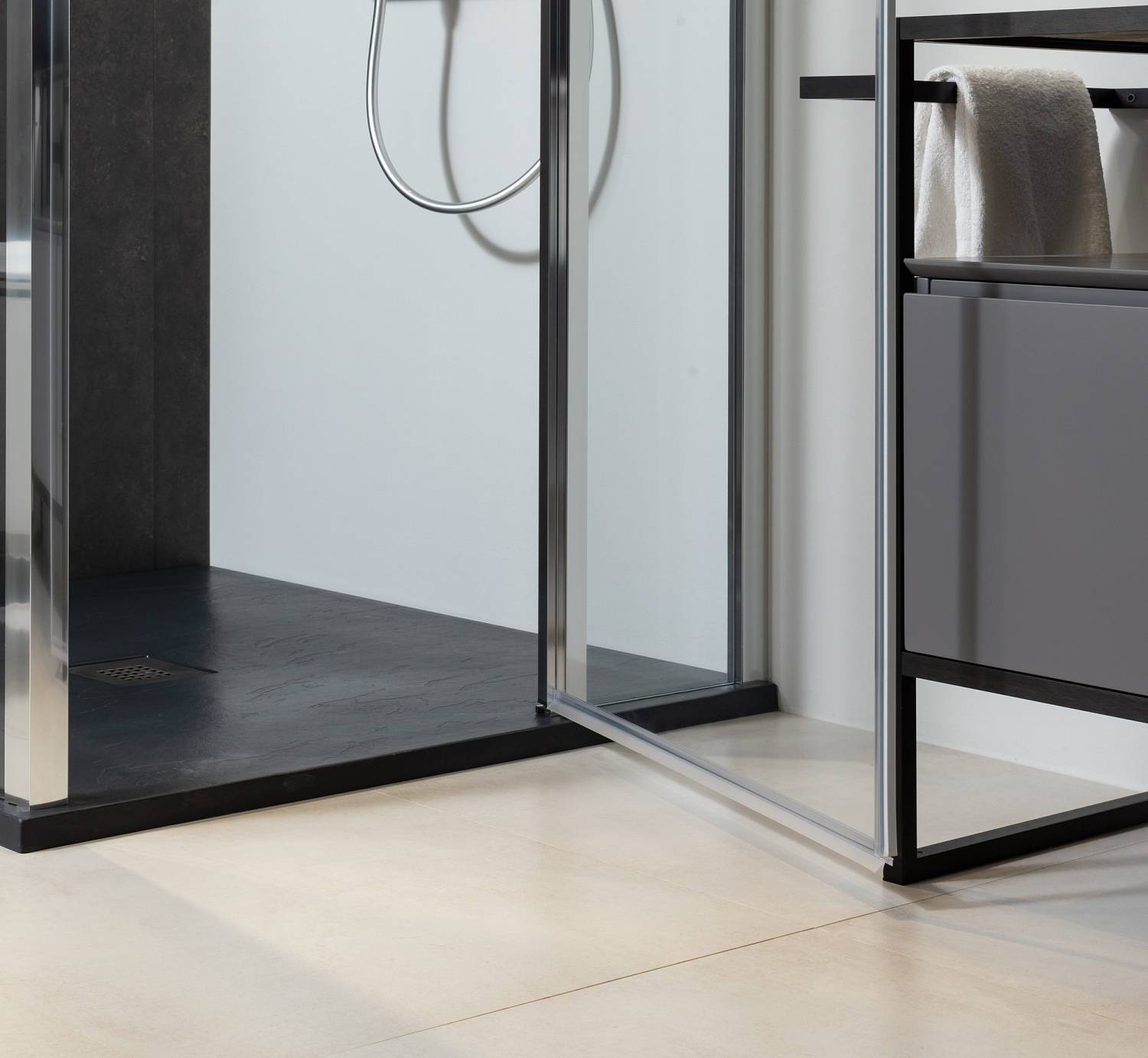 Душевая дверь Allen Brau Priority 100x200 см прозрачное стекло 8 мм хром 3.31028.00