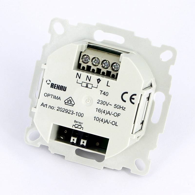 Термостат цифровой программируемый Rehau Optima 202923