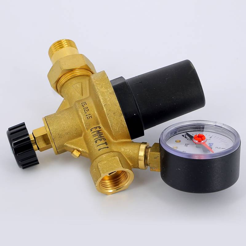 Клапан подпиточный Emmeti 1/2 НВ с манометром 00200614