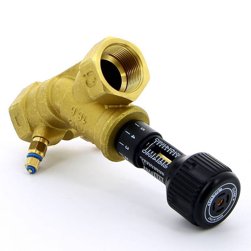 Клапан балансировочный ручной Cimberio CIM 747OT 1 1/4 ВВ с 2 ниппелями CIM 747OT N 1 1/4