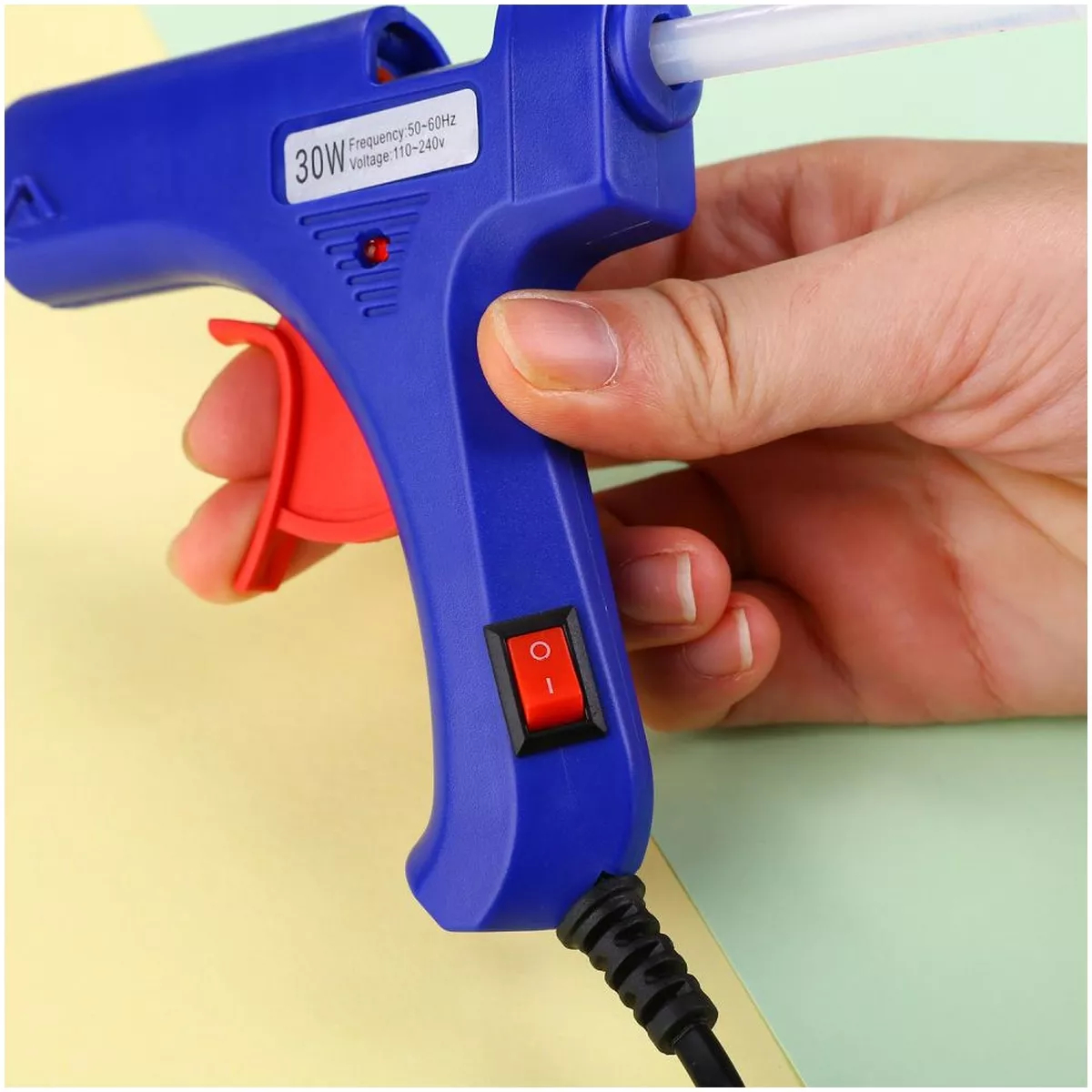 Клеевой пистолет DEKO DKGG30 SET4 30 Вт набор 20 стержней 063-4980