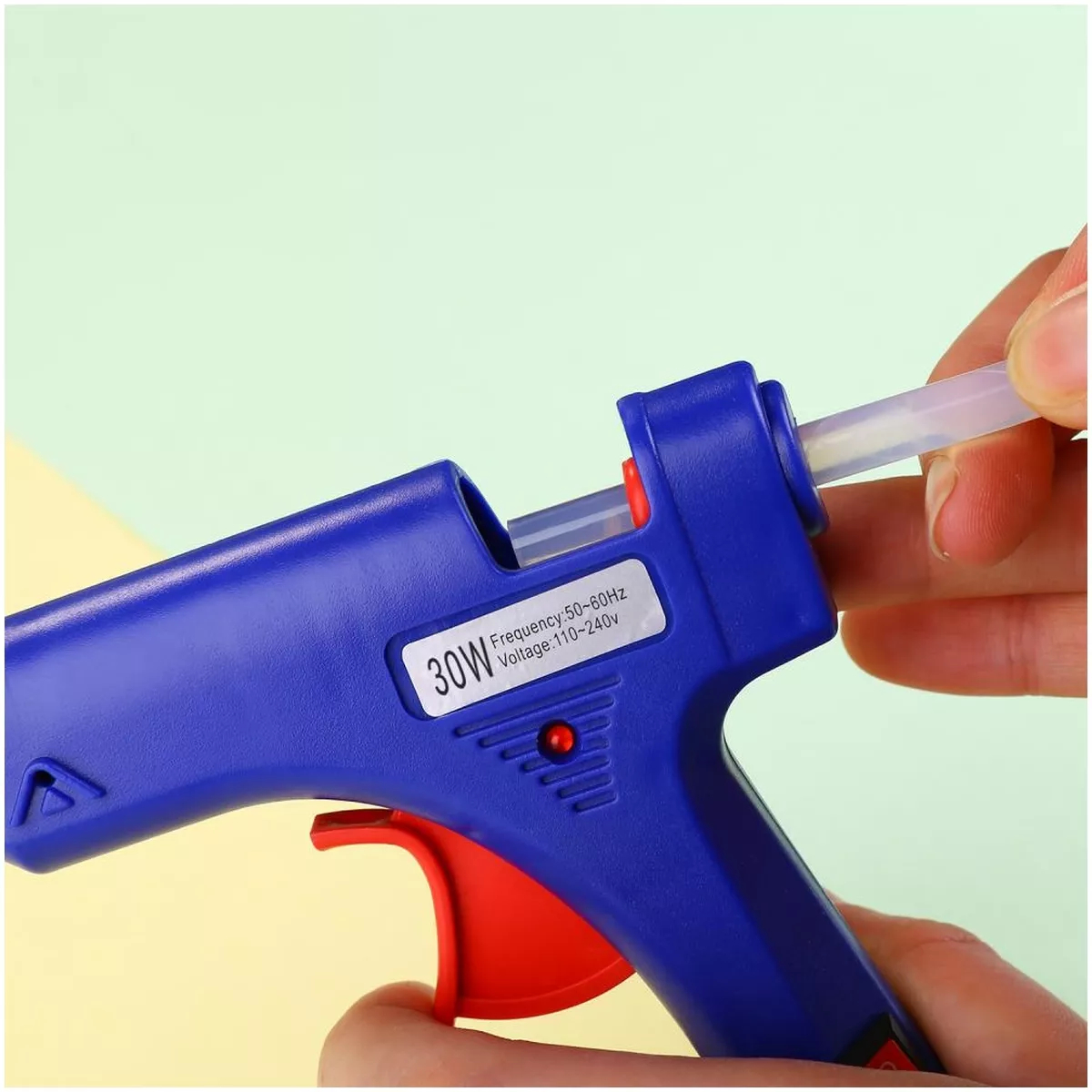 Клеевой пистолет DEKO DKGG30 SET4 30 Вт набор 20 стержней 063-4980