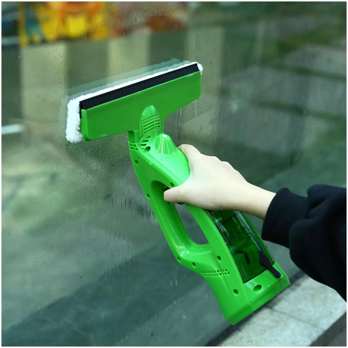 Стеклоочиститель аккумуляторный DEKO WVC3.7 зеленый