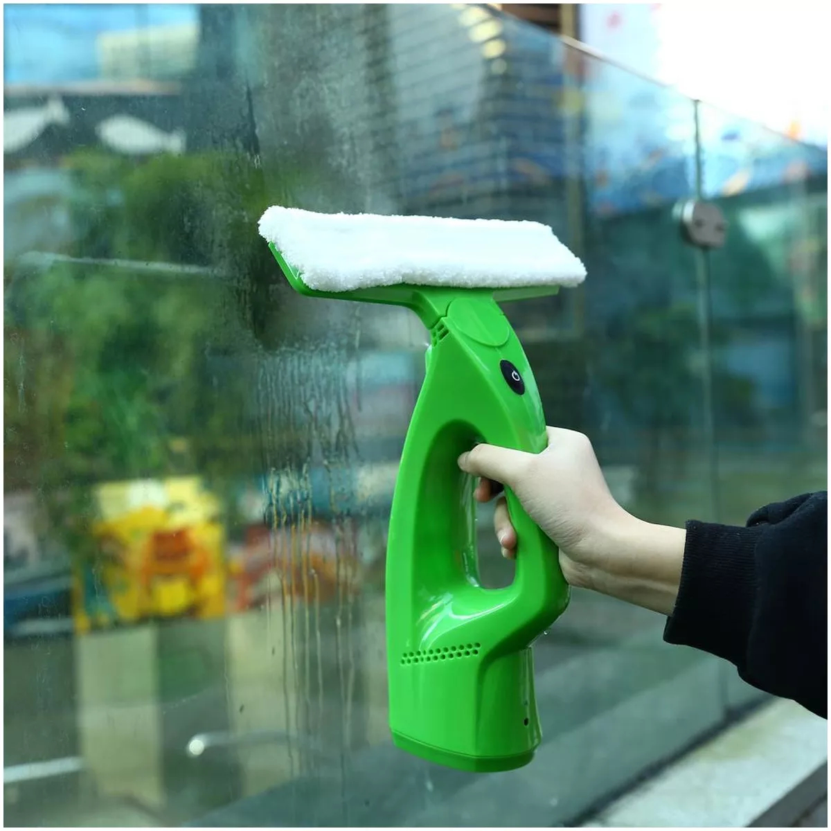 Стеклоочиститель аккумуляторный DEKO WVC3.7 зеленый