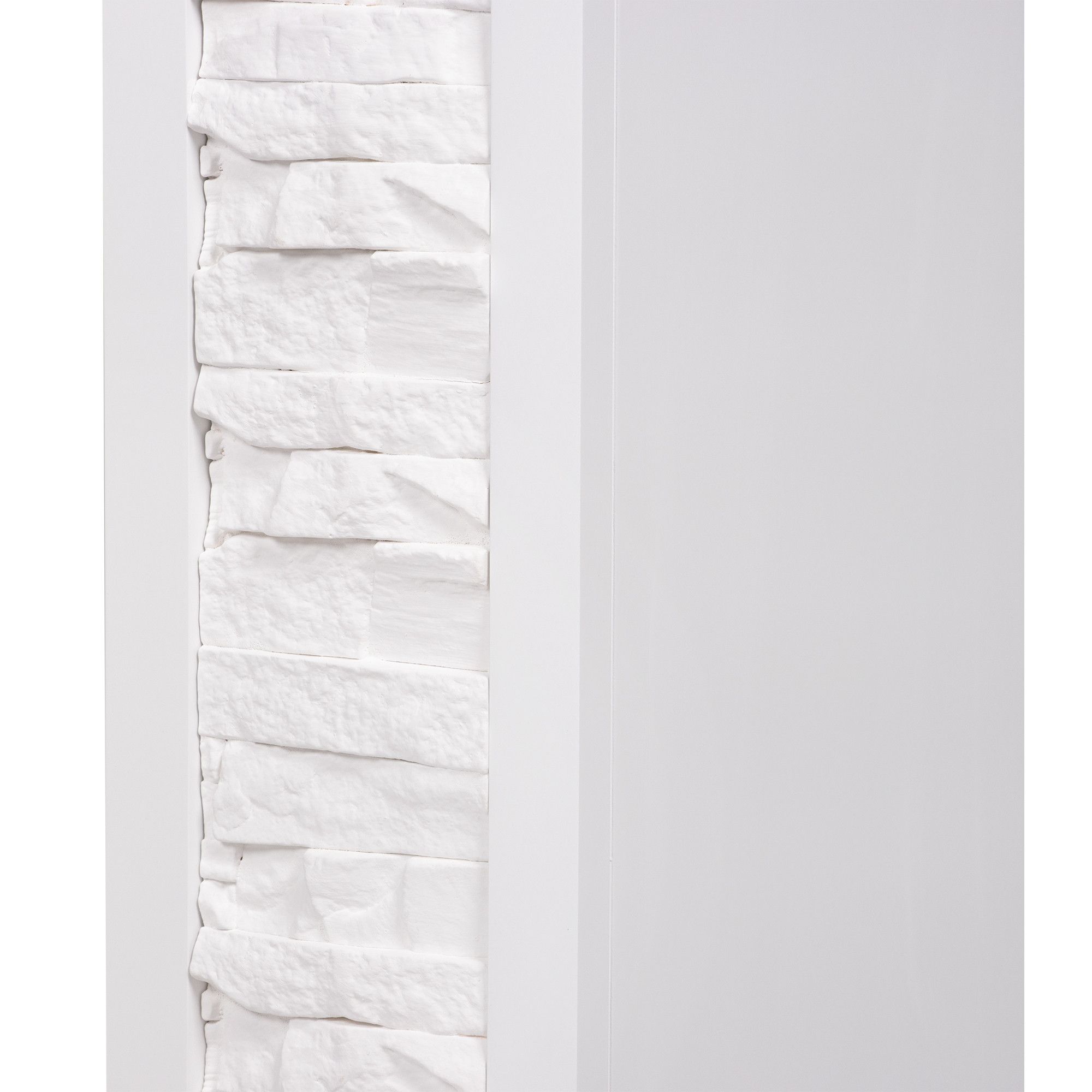Каминокомплект: Очаг Electrolux 3020RLS N, портал Loft 30 камень белый, бел.эмаль