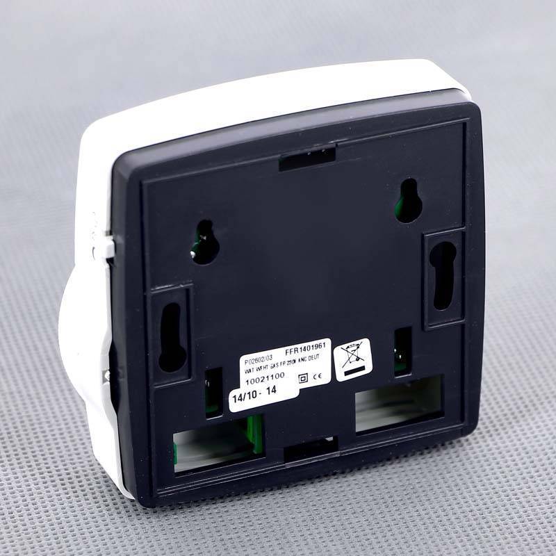 Термостат комнатный Watts WFHT-Basic+ 230 В NC 10021100