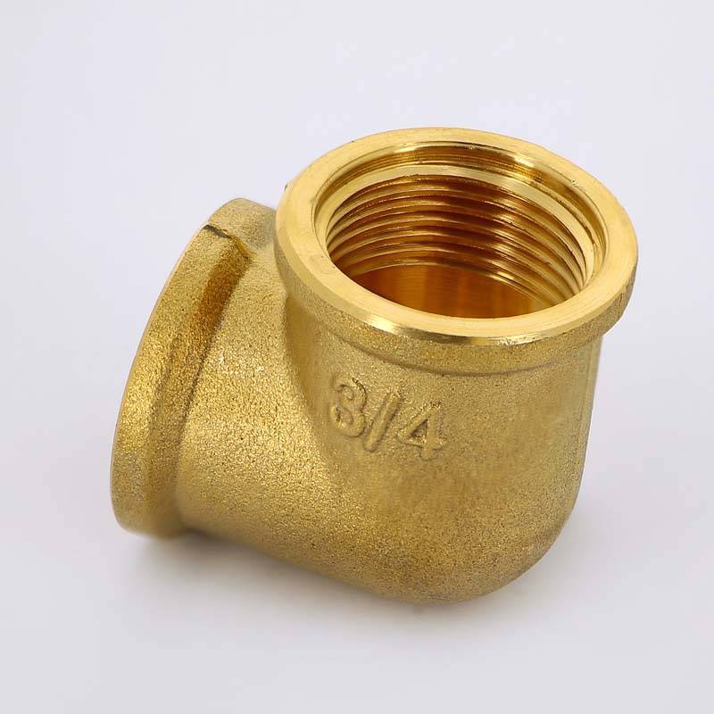 Угольник латунный Uni-Fitt 3/4 ВР-ВР 610G3300