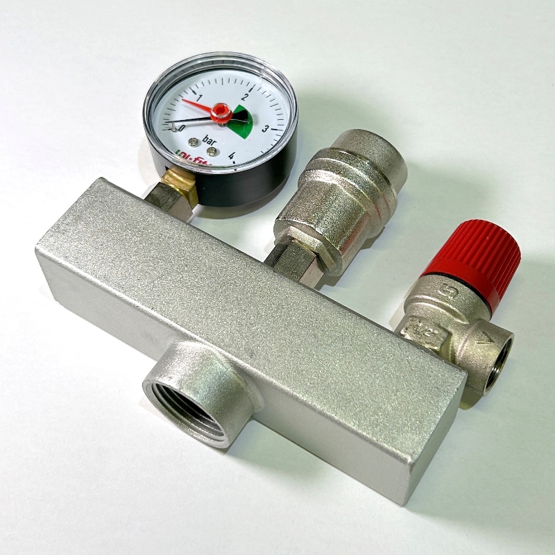 Группа безопасности котла до 50 кВт, 1, 3 бар, сталь