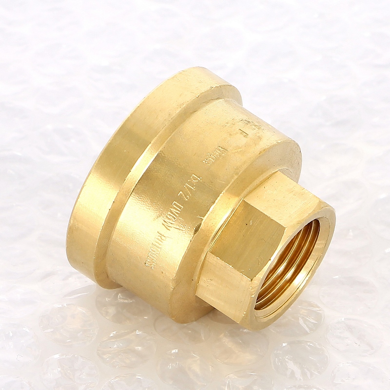 Муфта ВВ 1 x 1/2 бронза