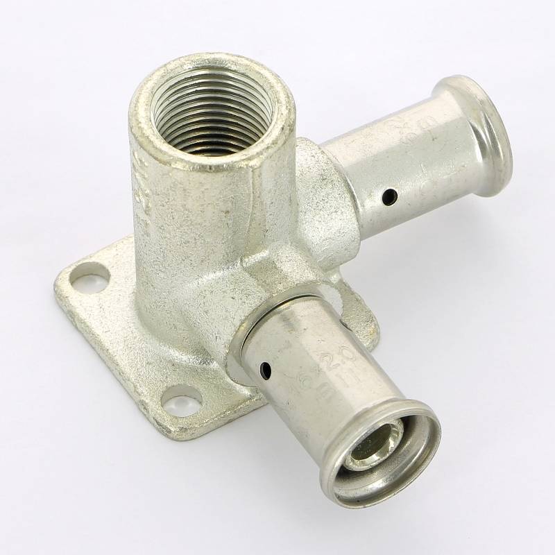 Водорозетка пресс-В проходная HENCO 16х1/2х16 3P-160416