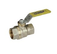 Кран шаровый Giacomini DADO 2 ВВ рычаг R950X008