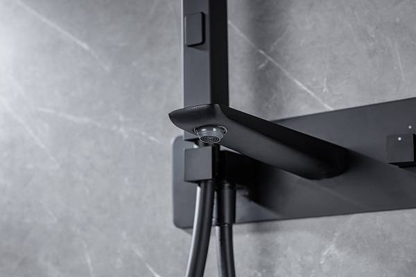 Смеситель для ванны с душем Allen Brau Infinity с внутренней частью черный матовый 5.21007-31