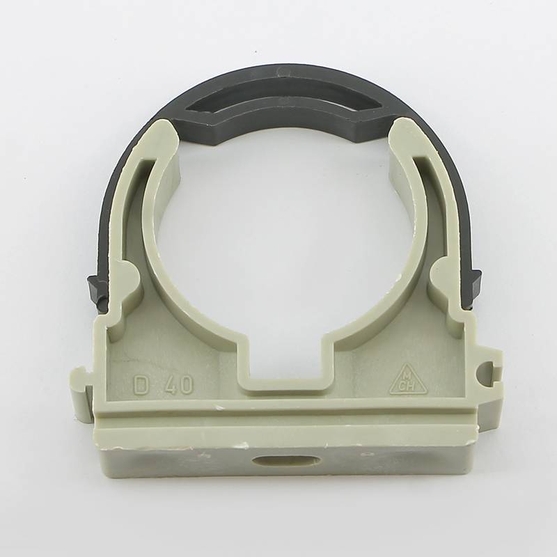 Крепление с лентой для полипропиленовых труб FV-PLAST 40 мм 904040