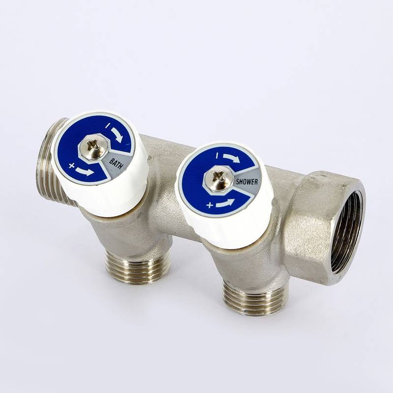 Коллектор с вентилями Uni-Fitt 3/4 2 выхода 1/2 40 мм под плоскую прокладку 401N3220