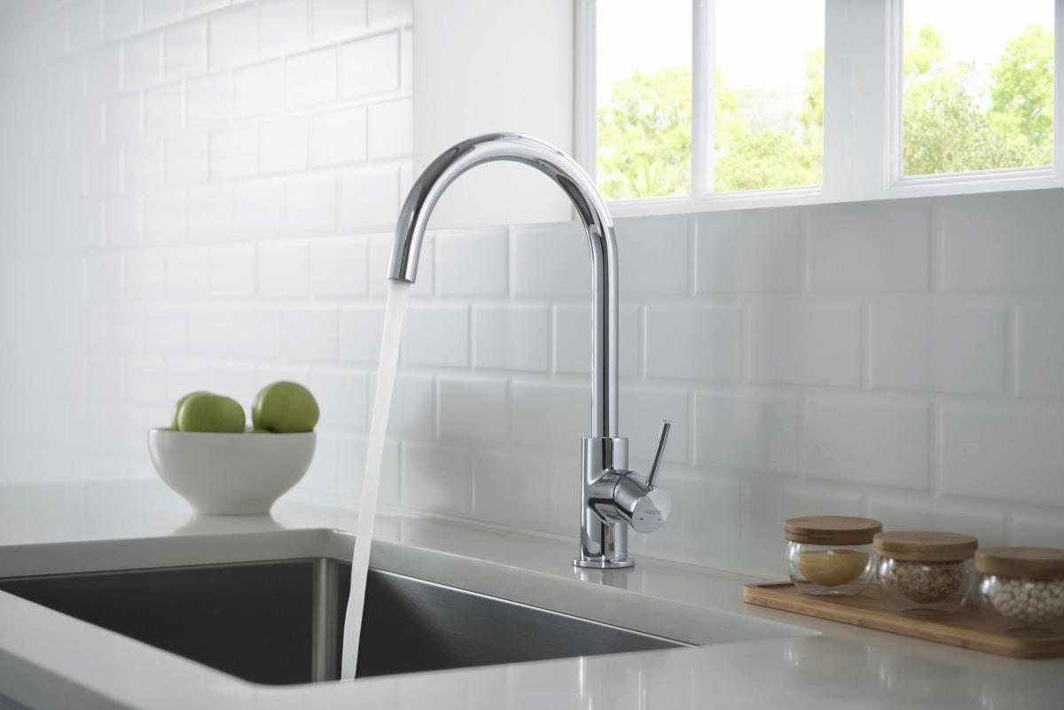 Смеситель для кухни Aquanet Европа хром AQ1382CR