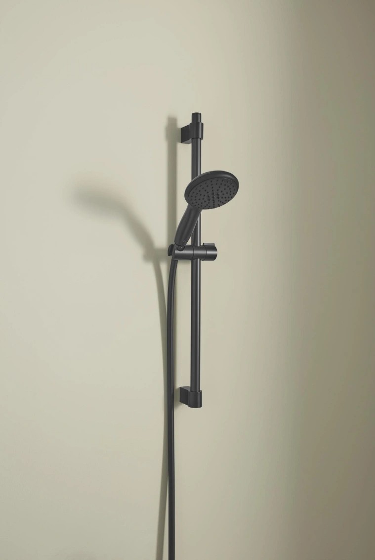 Душевой гарнитур GROHE Tempesta 110 со штангой 600 мм и шлангом 1750 мм матовый черный 261622433