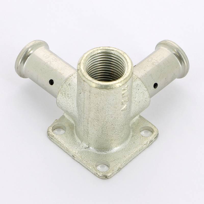 Водорозетка пресс-В проходная HENCO 16х1/2х16 3P-160416