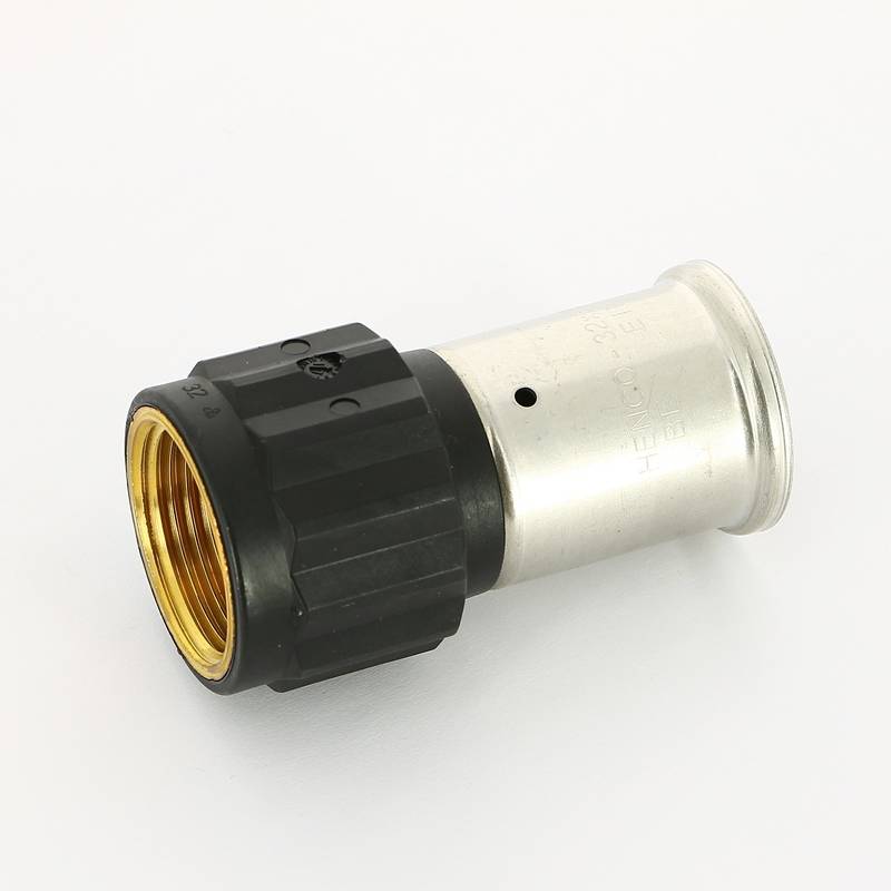 Муфта переходная пресс-В Henco PVDF 32х1 18PK-3206