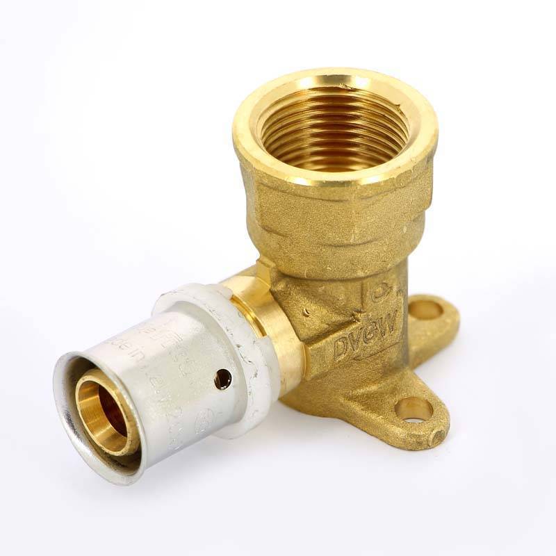 Водорозетка пресс-В Uni-Fitt 20 x 3/4 h=52 мм 710G7352