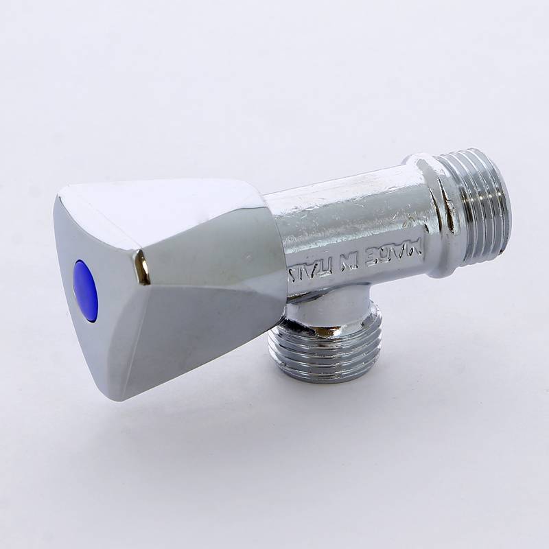 Вентиль угловой компактный Itap 1/2 x 1/2 хром 488