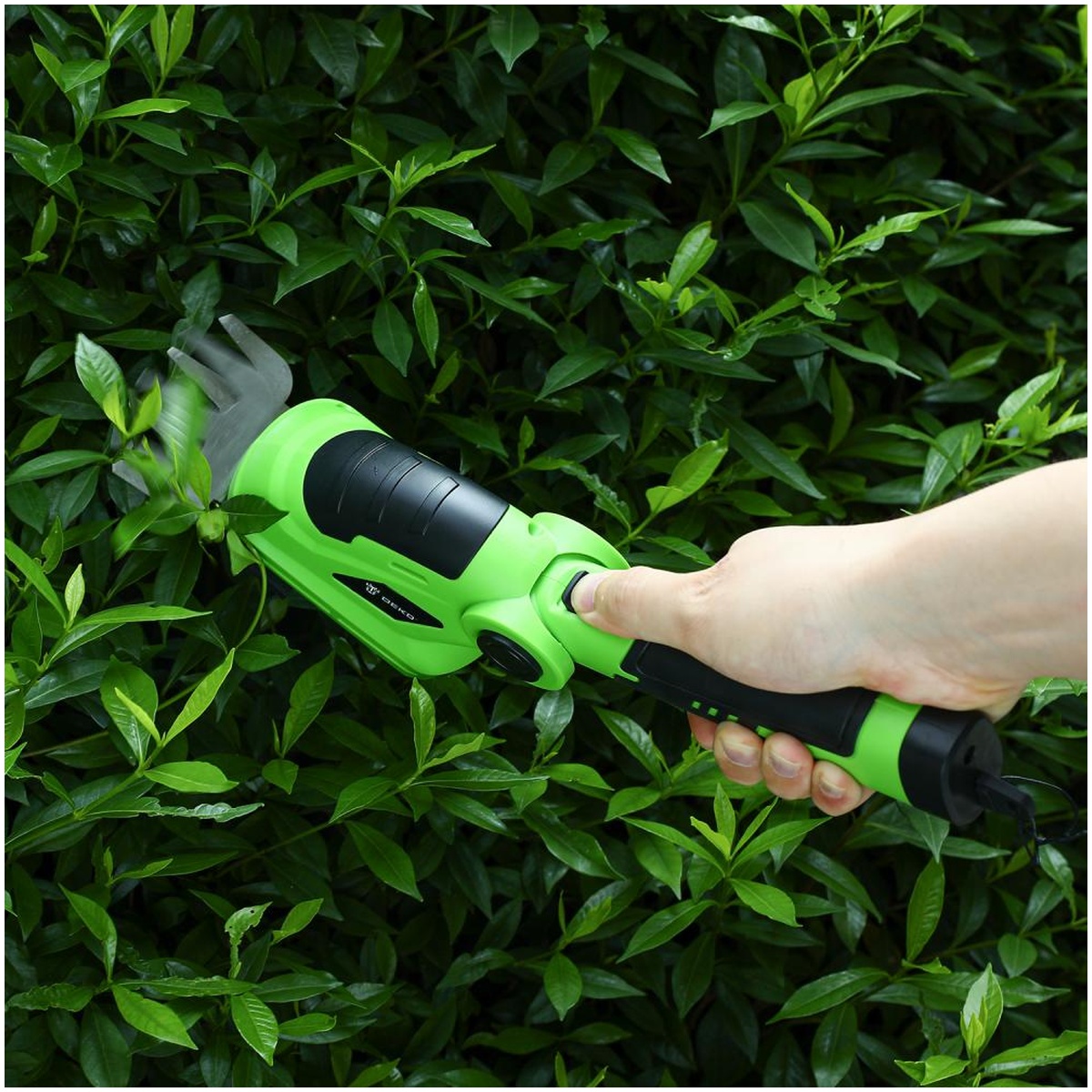 Ножницы садовые аккумуляторные DEKO DKGS3.6 063-4110