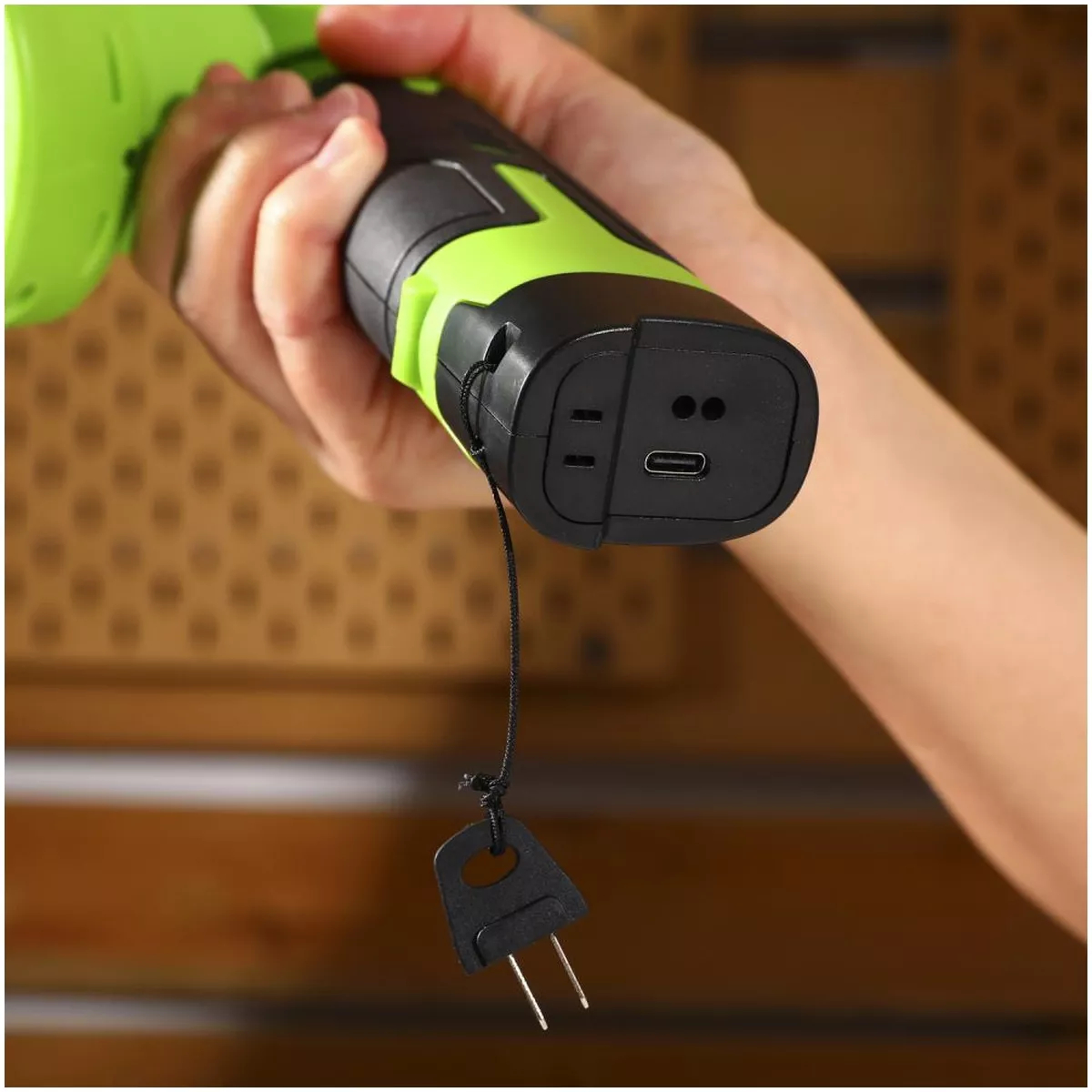 Ножницы садовые аккумуляторные DEKO DKGS3.6 063-4110