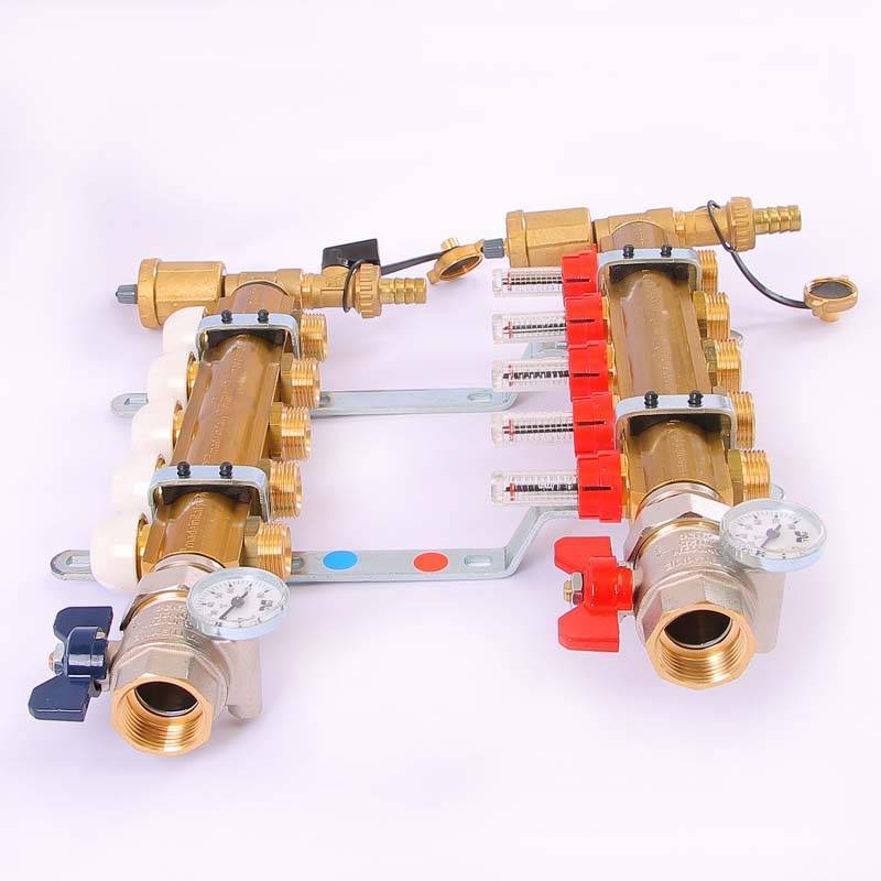 Коллекторная группа с термостатическими вентилями и расходомерами Tiemme 1x3/4 EK 5 выходов 3870001