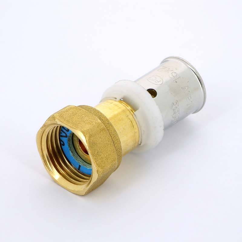 Муфта пресс с накидной гайкой Uni-Fitt 16x1/2 плоское уплотнение 714G6200