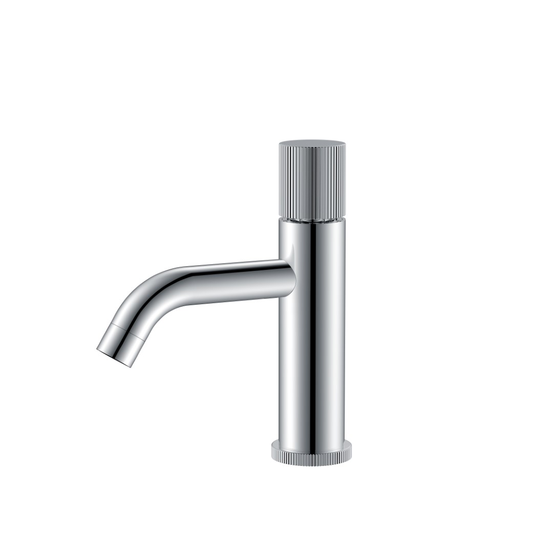 Смеситель для раковины Boheme Stick Linea на 1 отверстие длина излива 13.5 см хром 121-CRCR.3