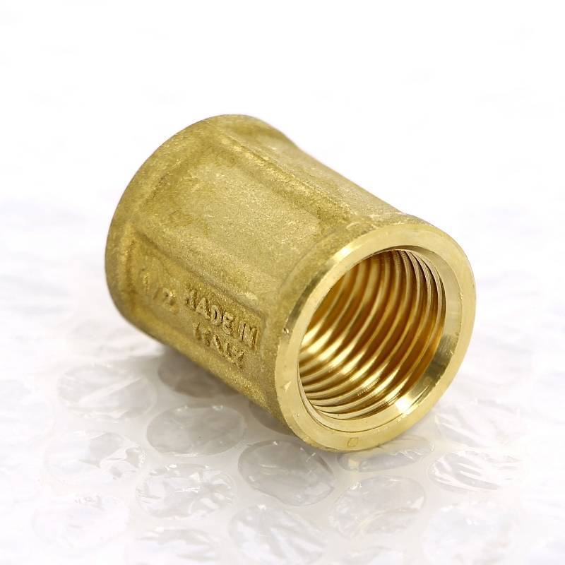 Муфта латунная Tiemme 1/2 дюйма ВР-ВР 1500034