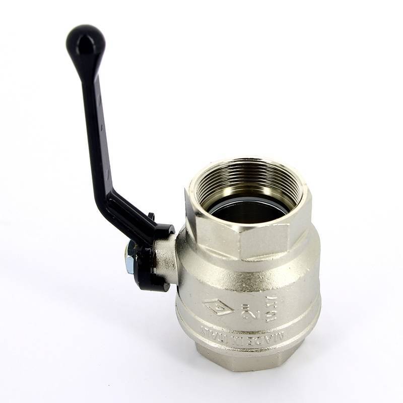 Кран шаровой Bugatti New Jersey 2 ВР-ВР рычаг 09100017