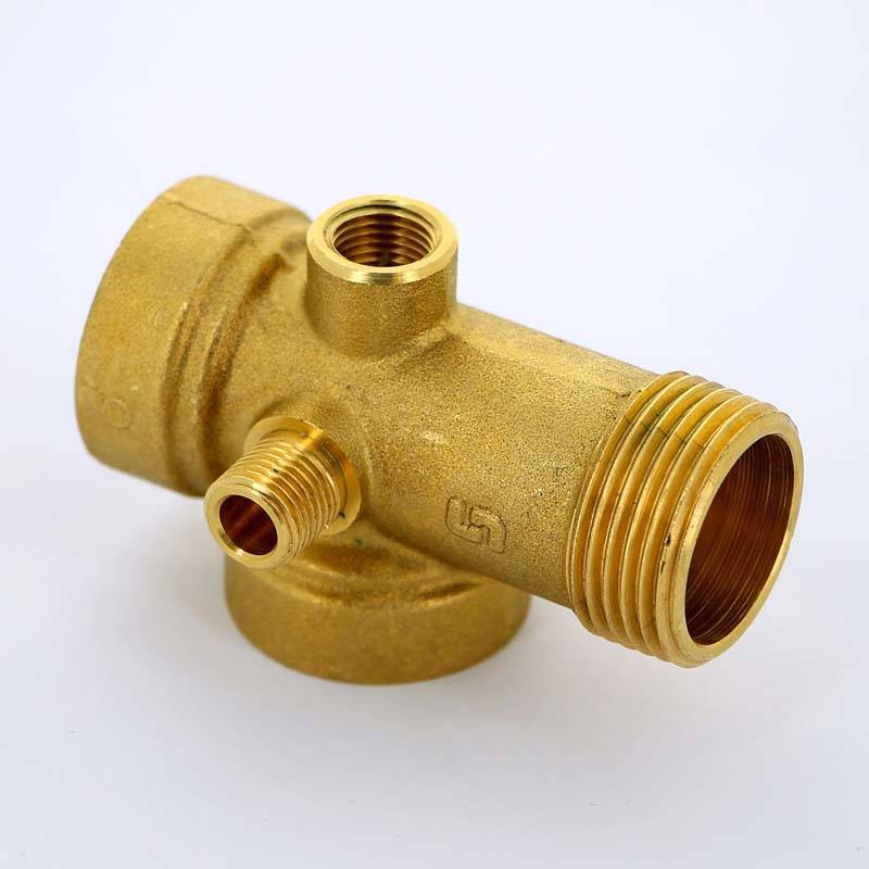 Узел пятивыводной Uni-Fitt 82 мм x 1 x 1/4 для автономного водоснабжения 639G8200