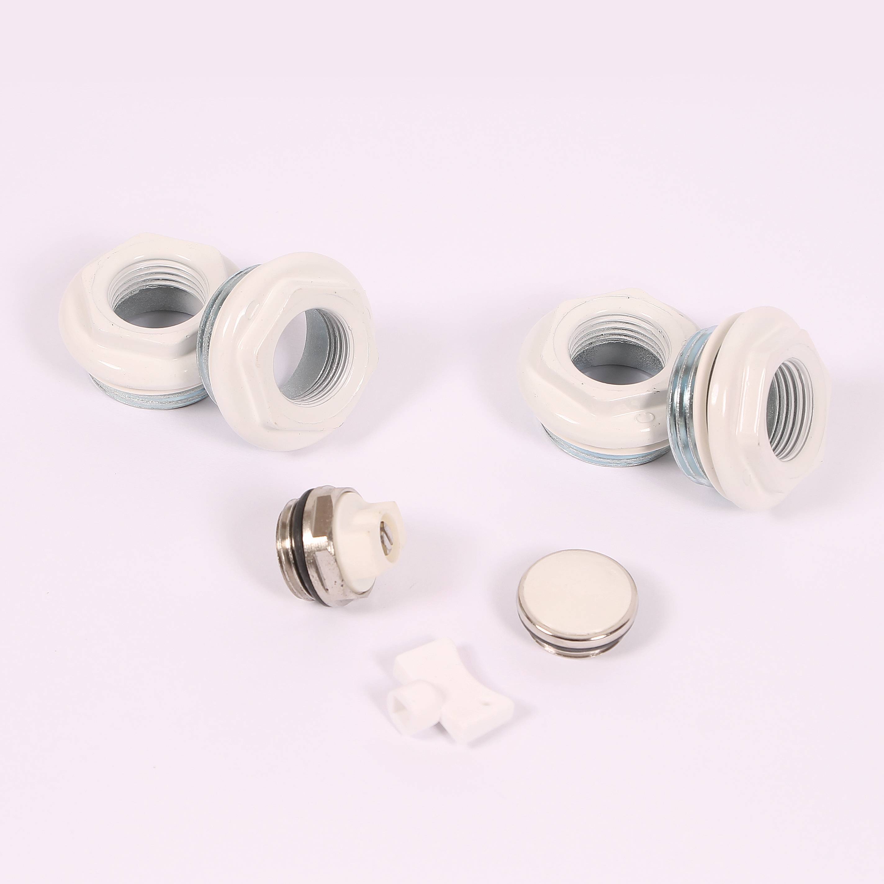 Комплект для подключения радиатора Torido 1x1/2 дюйма с силиконовой прокладкой RAL 9010 TK12S1