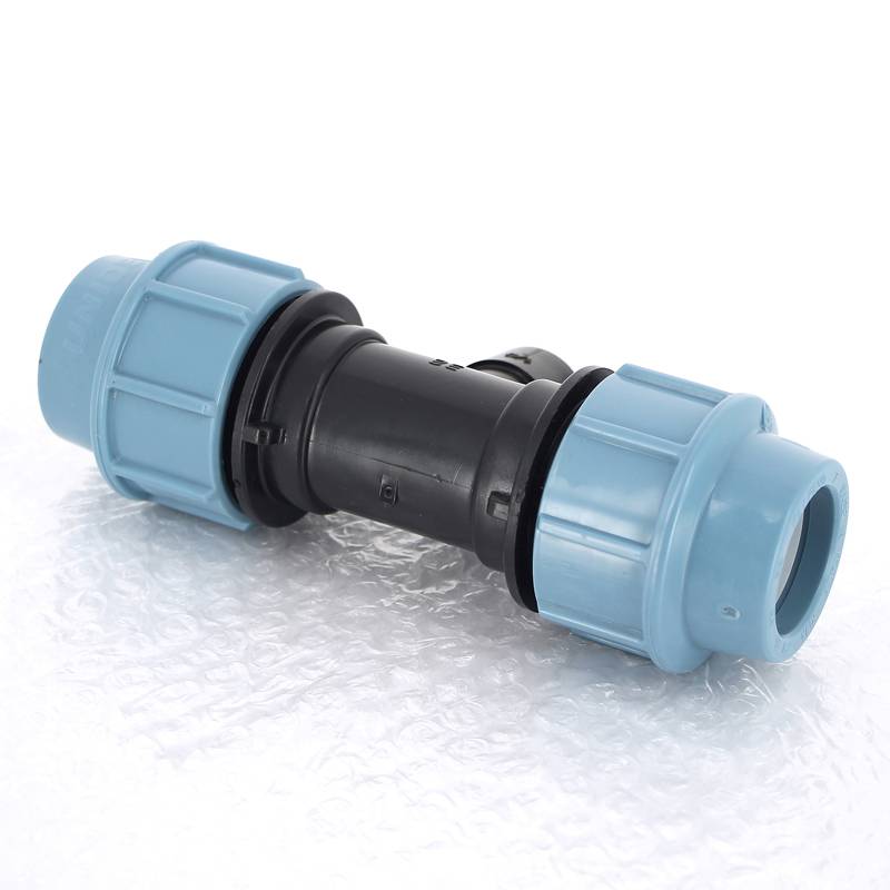 Тройник обжимной с внутренней резьбой Unidelta 32х1/2 для ПНД 1007032002