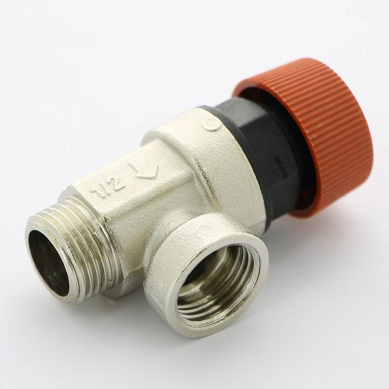 Предохранительный клапан Uni-Fitt 1/2 НВ 3 бар никелированный 242N3022