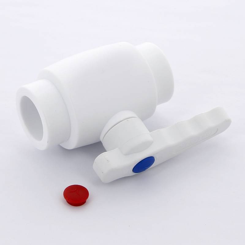 Кран шаровой PPR Pro Aqua 32 мм с рычагом PA40012