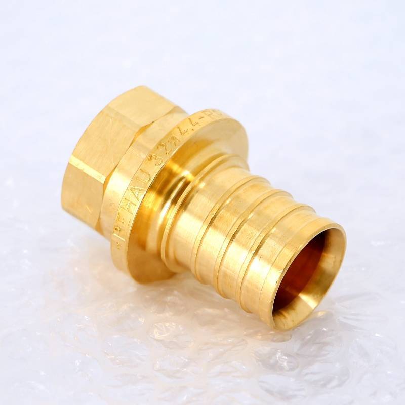 Муфта с внутренней резьбой Rehau Rautitan RX 32х3/4 бронза 366072