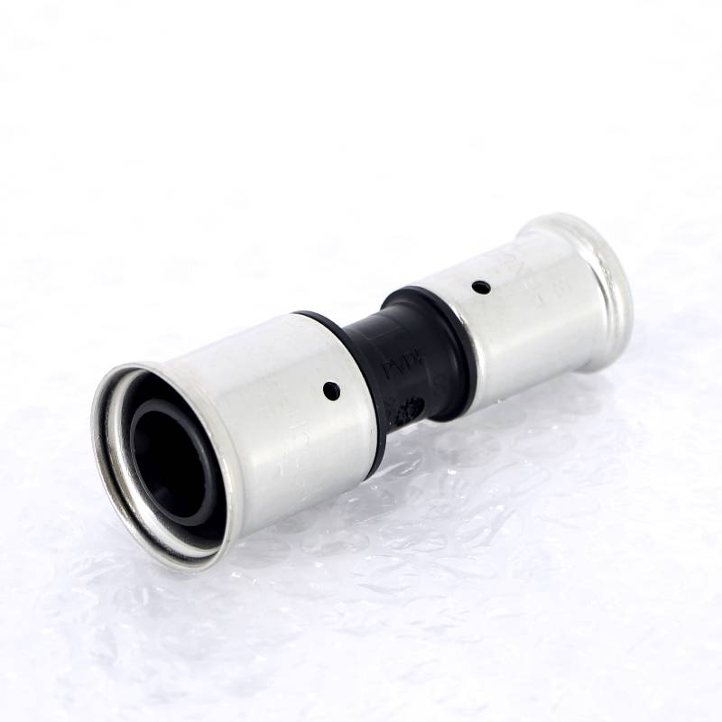 Муфта пресс переходная PVDF HENCO 26x20 мм 16PK-2620