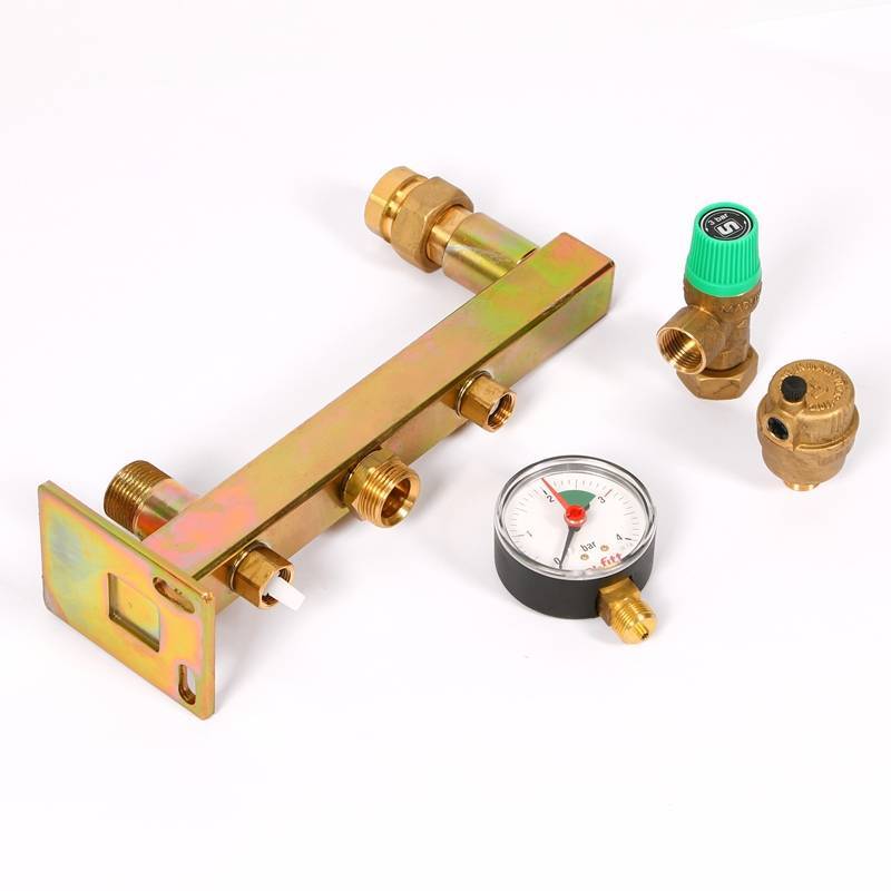 Группа безопасности котла с консолью для расширительного бака и отсечным клапаном Uni-Fitt 256D3230