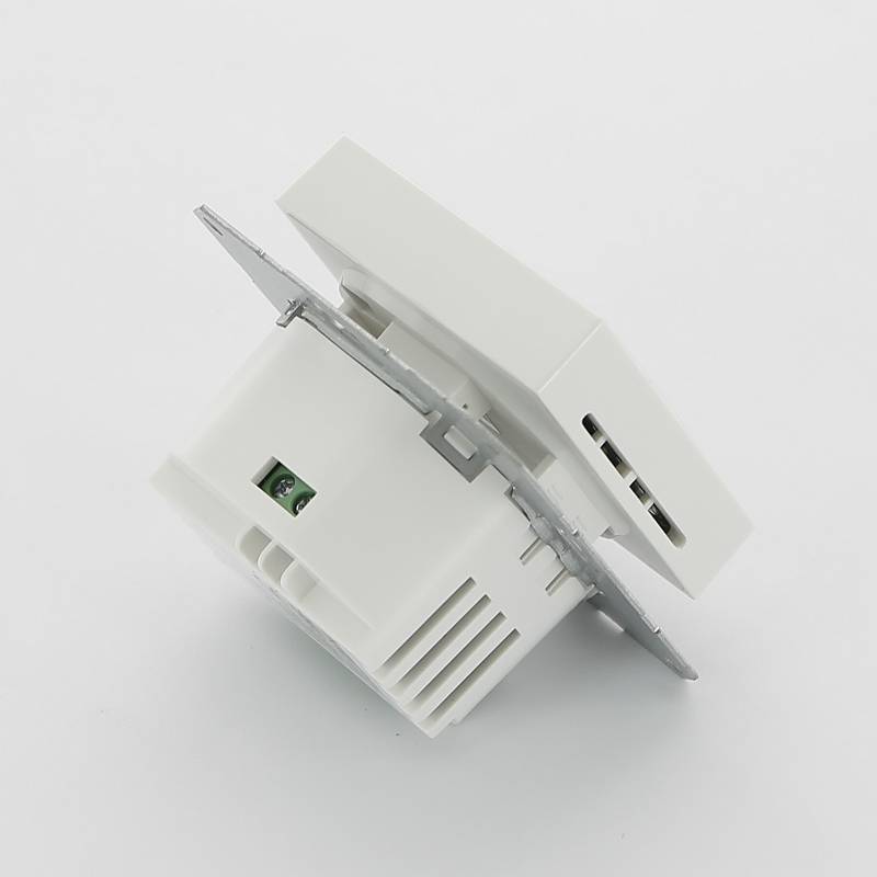 Термостат комнатный SALUS BTRP230 встраиваемый программируемый белый BTRP230