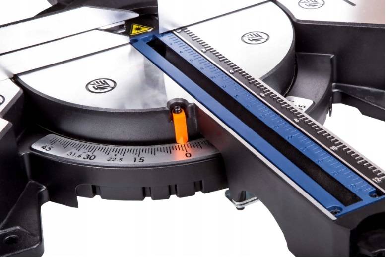 Пила торцовочная Ferm MSM Вт MSM