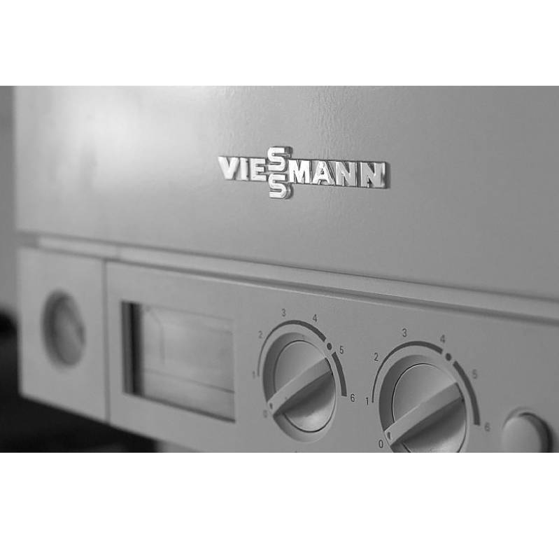 Котел газовый настенный Viessmann Vitopend 100-W двухконтурный 24 кВт A1JB010