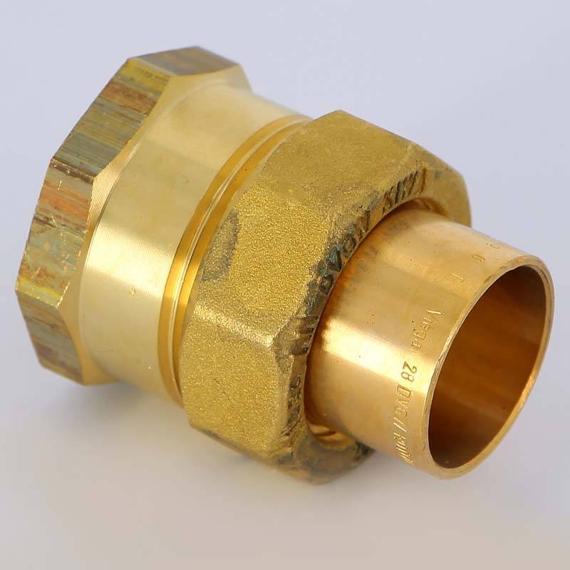 Разъемное соединение Viega 94340G пайка — внутренняя резьба с коническим уплотнением 28х1 103002