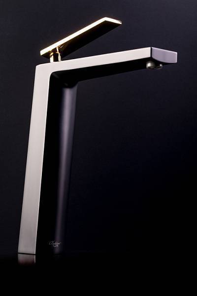 Смеситель для раковины Boheme Venturo черный глянцевый 372-B