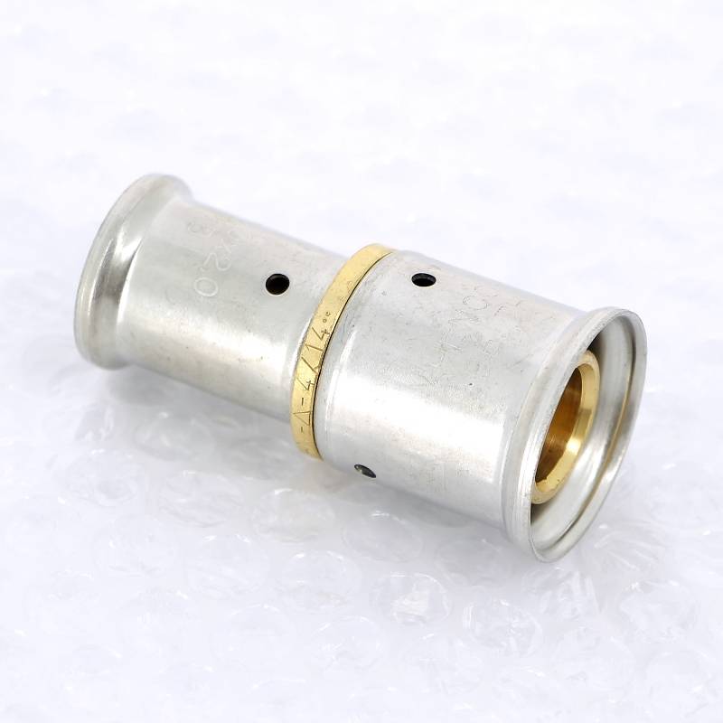 Муфта переходная пресс Henco 26х20 мм 16P-2620