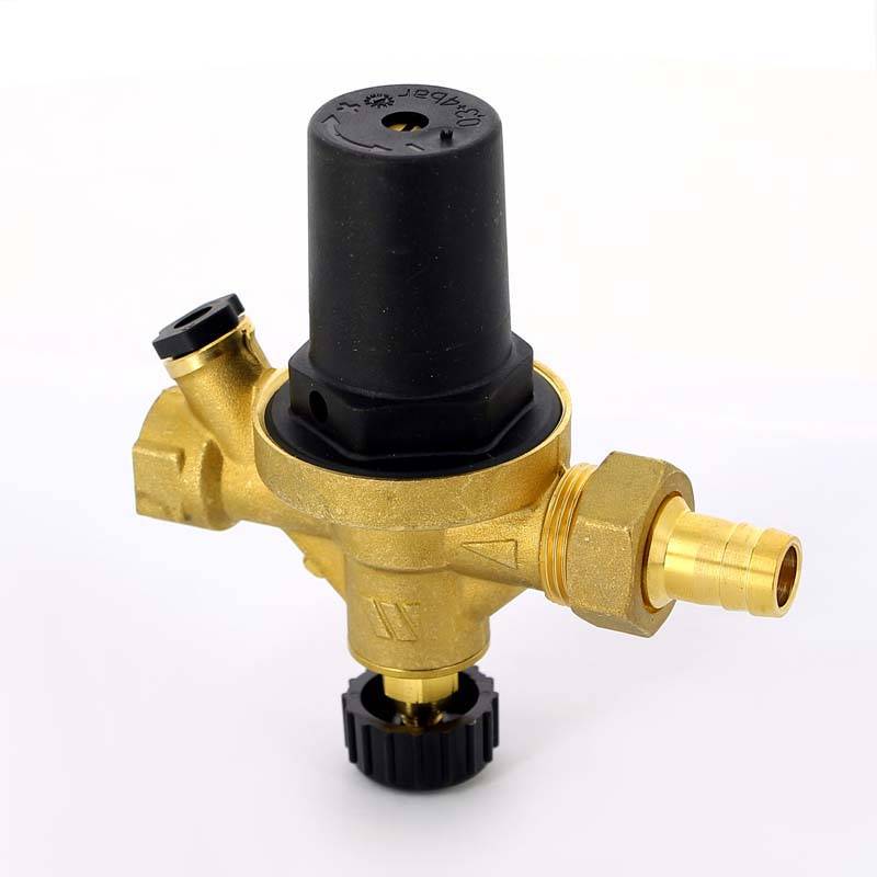 Клапан подпиточный WATTS ALD 1/2 В со штуцером и гнездом для манометра 10004877