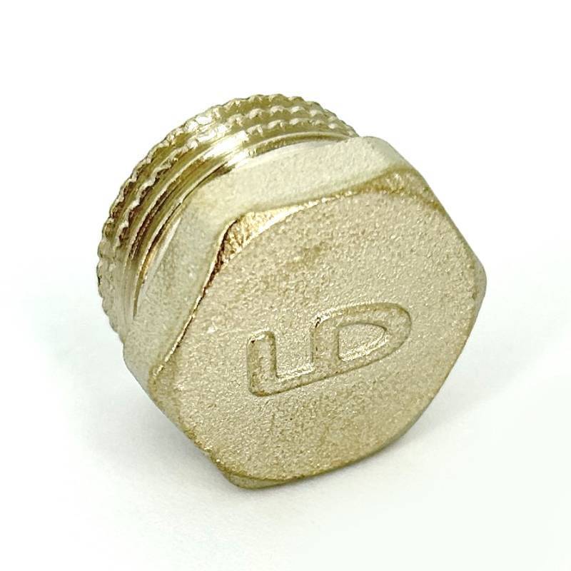 Заглушка LD Pride латунная никелированная 1/2 наружная резьба LD.67.505.15