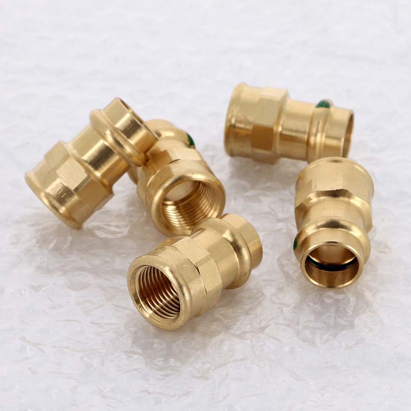 Муфта переходная пресс-В Viega Sanpress бронза 18х1/2 283483