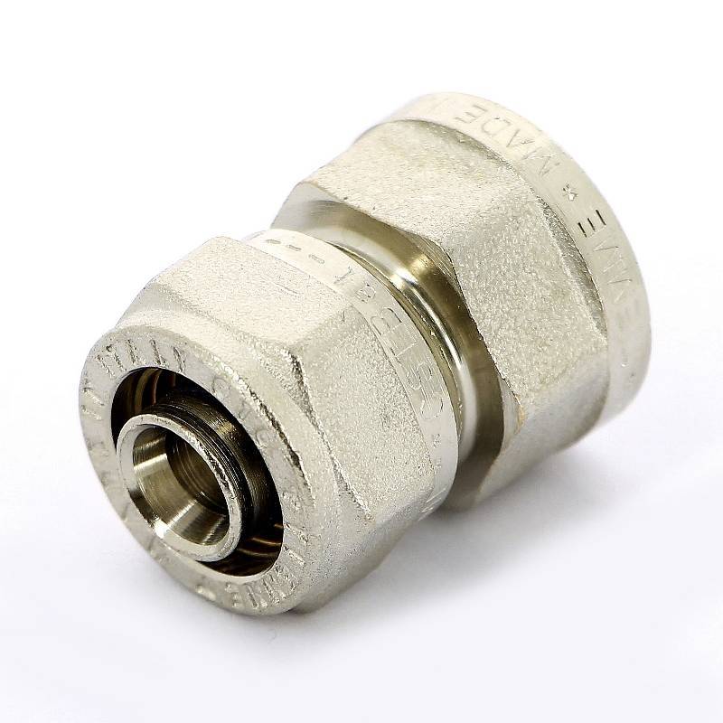 Муфта обжимная никелированная Tiemme 16x1/2 ВР 1600004